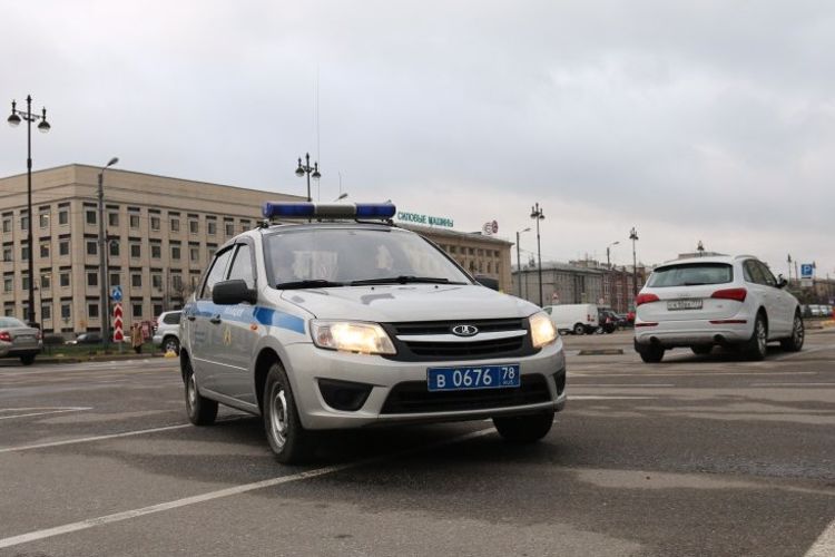 Наряд вневедомственной охраны в Невском районе задержал злоумышленника, который в помещении больницы нанес ножевые ранения гражданину