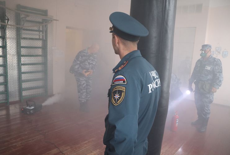 В Санкт-Петербурге прошла совместная пожарно-тактическая тренировка сотрудников ГУ Росгвардии и МЧС