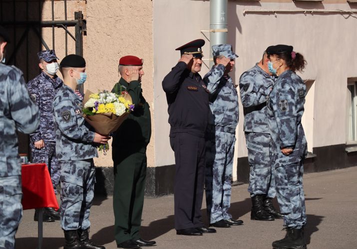 В петербургском ОМОНе прошло торжественное мероприятие, посвященное Дню создания отрядов мобильных особого назначения Росгвардии