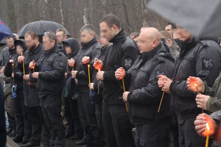 В Санкт-Петербурге сотрудники Росгвардии почтили память погибшего офицера СОБР «Гранит»
