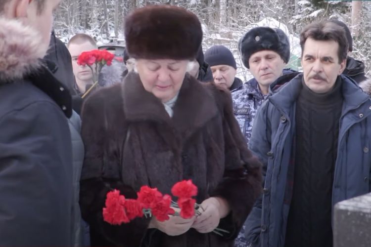 В Петербурге сотрудники Росгвардии почтили память сослуживцев, погибших при исполнении служебного долга
