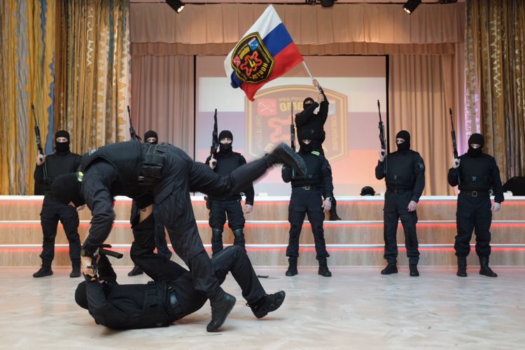 В Выборгском районе сотрудники ОМОН «Бастион» приняли участие в военно-патриотическом фестивале