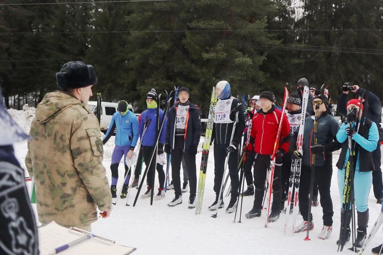 В Главном управлении Росгвардии прошёл чемпионат по зимнему офицерскому троеборью