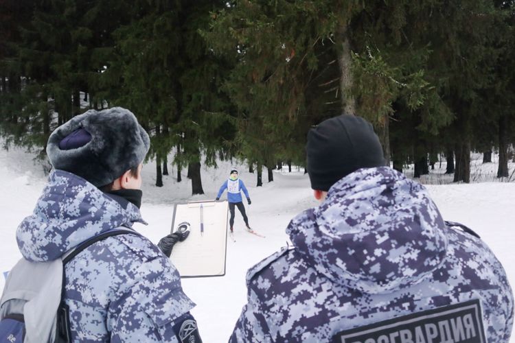 В Главном управлении Росгвардии прошёл чемпионат по лыжным гонкам