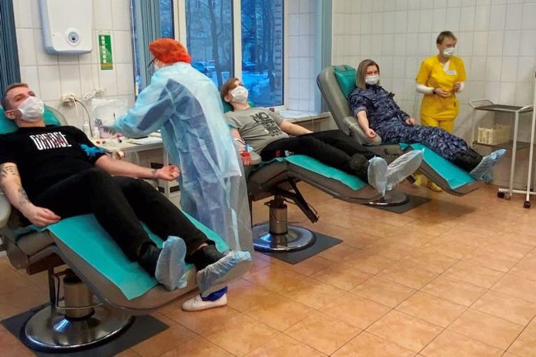 Cотрудники Росгвардии сдали кровь для пациентов Мариинской больницы