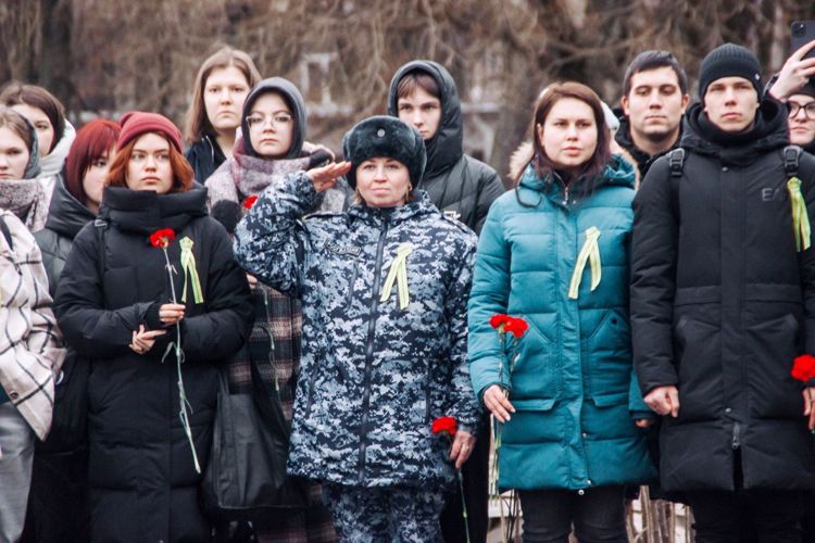 Сотрудники Росгвардии приняли участие в Патриотическом марафоне, посвященном 80-летию прорыва блокады Ленинграда