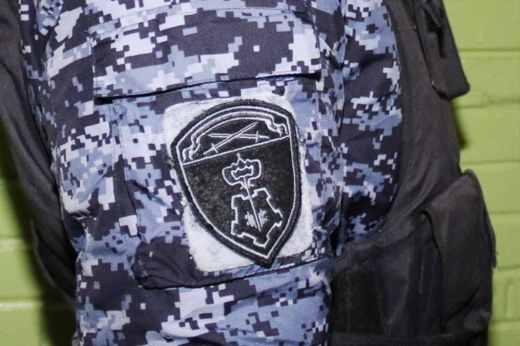 В Выборгском районе наряд Росгвардии задержал правонарушителей, избивших посетителя кафе