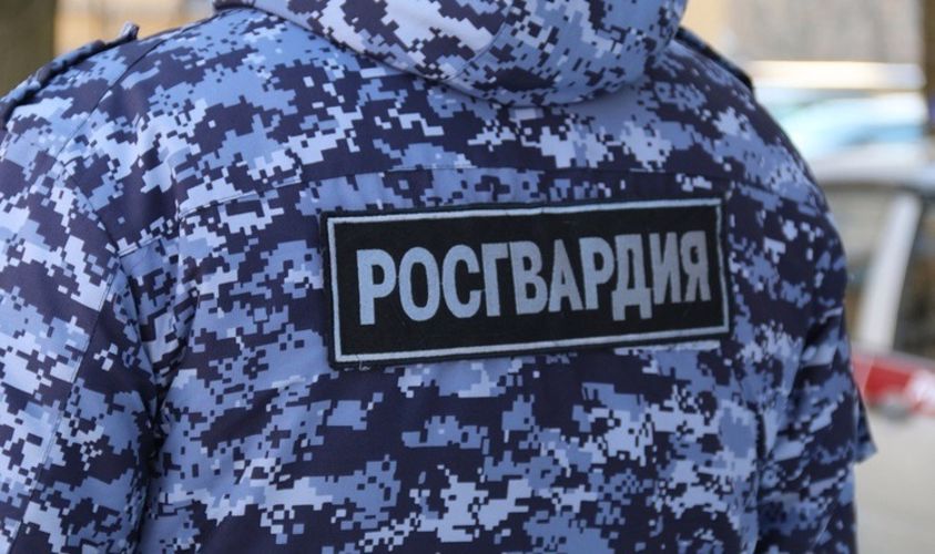 В Невском районе наряд Росгвардии задержал гражданина, разыскиваемого за совершение кражи