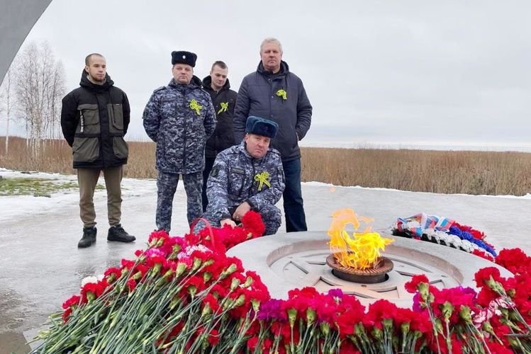В Ленинградской области сотрудники Росгвардии приняли участие в мероприятиях, посвящённых 80-летию прорыва блокады Ленинграда