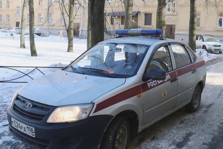 В Московском районе сотрудники Росгвардии задержали разыскиваемого правонарушителя