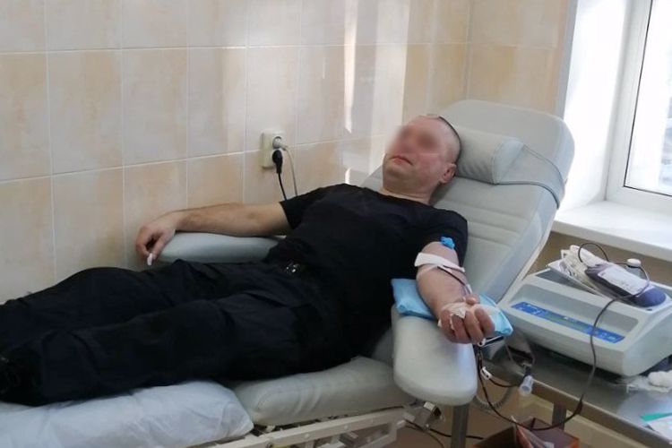 В Санкт-Петербурге сотрудники транспортного ОМОН Росгвардии добровольно сдали кровь для пациентов онкологического центра