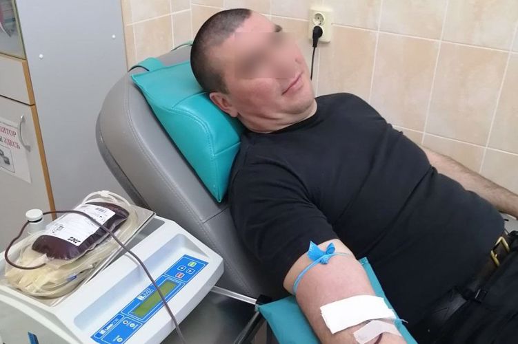 В Санкт-Петербурге сотрудники транспортного ОМОН Росгвардии добровольно сдали кровь для пациентов онкологического центра