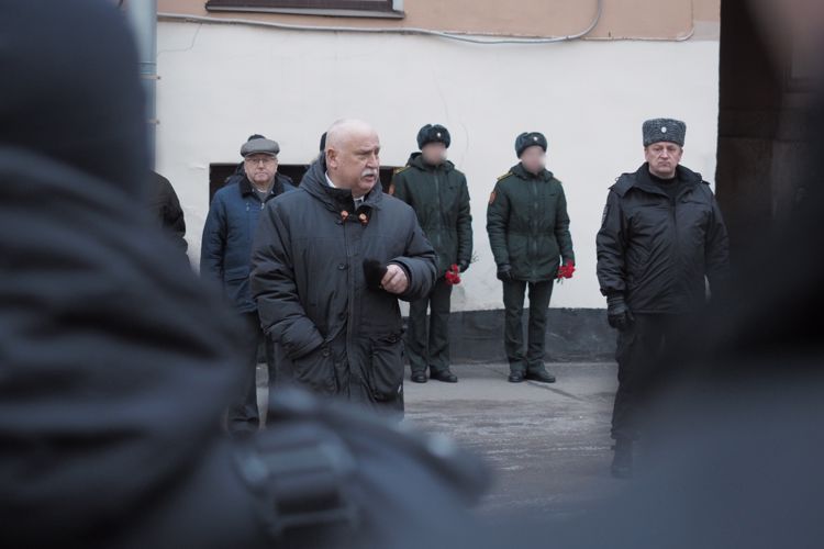 Ветеранов ОМОН «Бастион» Росгвардии поздравили с 75-летием со дня создания оперполка милиции ГУВД Леноблгорисполкомов