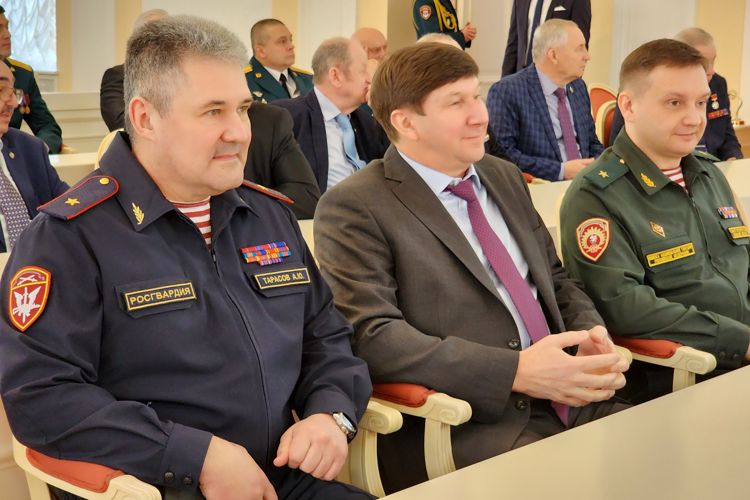 В Смольном состоялось торжественное собрание, приуроченное ко Дню войск национальной гвардии Российской Федерации