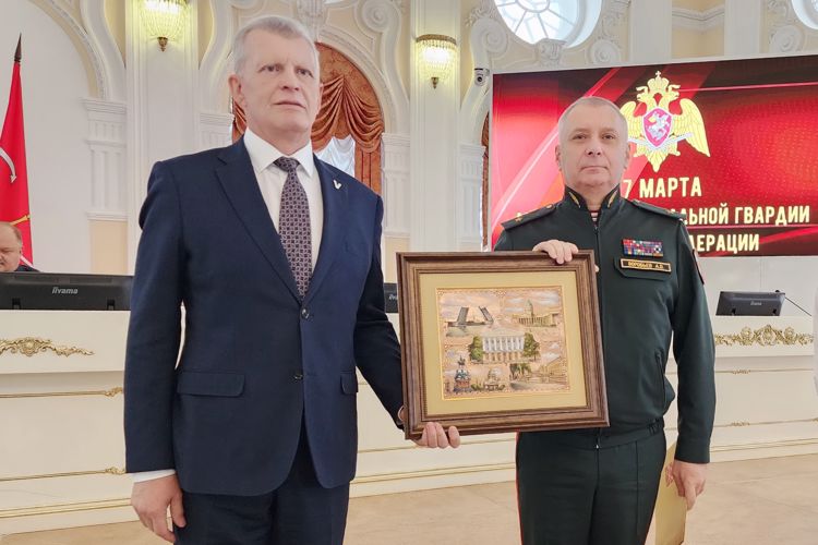 В Смольном состоялось торжественное собрание, приуроченное ко Дню войск национальной гвардии Российской Федерации