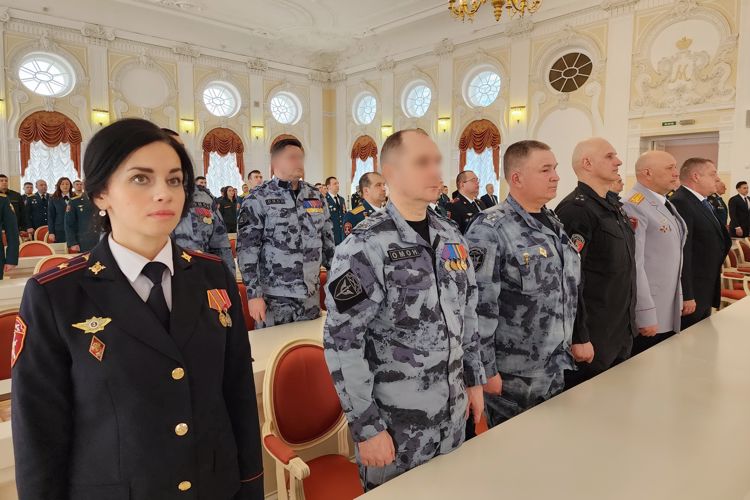 В Смольном состоялось торжественное собрание, приуроченное ко Дню войск национальной гвардии Российской Федерации