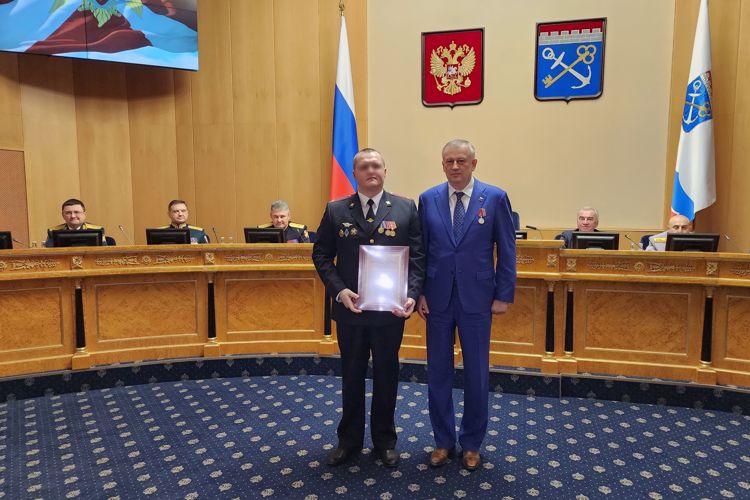 В преддверии Дня войск национальной гвардии Российской Федерации состоялся торжественный прием губернатора Ленинградской области