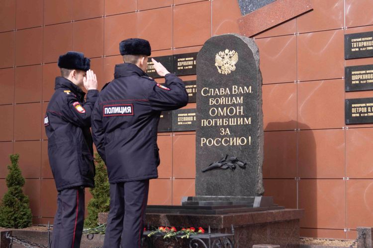 В ОМОН «Бастион» провели занятие для курсантов Санкт-Петербургского университета МВД России