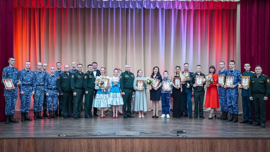 Сотрудница вневедомственной охраны Курортного района заняла 2-е место по итогам II этапа смотра-конкурса "Солдаты антитеррора"