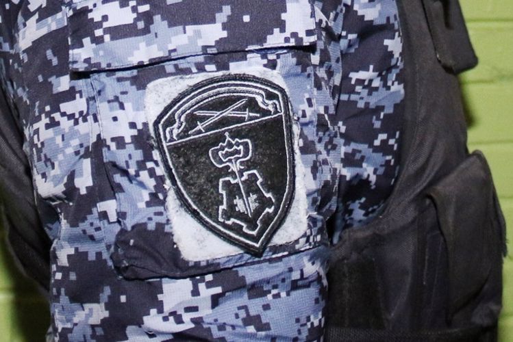 Во Всеволожске сотрудники Росгвардии задержали гражданина, нанесшего ножевое ранение знакомому
