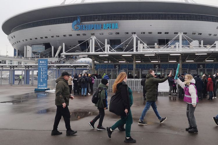 В Санкт-Петербурге во время матча «Зенит» - «Урал» правопорядок охраняли 600 росгвардейцев
