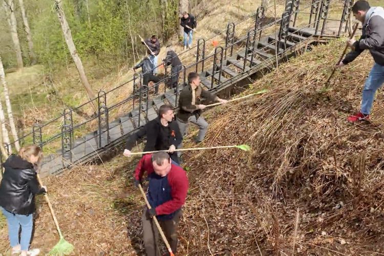 Сотрудники петербургского ОМОН Росгвардии присоединились к ведомственной акции «На страже памяти»