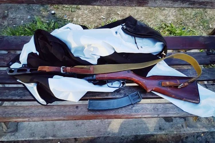 Во Всеволожском районе наряд Росгвардии задержал правонарушителя, похитившего на выставке охолощенный пистолет-пулемет