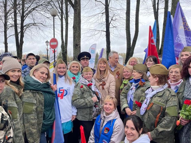 Во Всеволожске сотрудники Росгвардии приняли участие в открытии «Вахты памяти-2023»