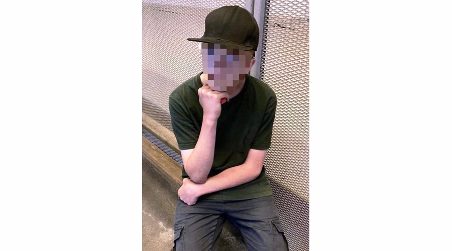 В Приморском районе сотрудники Росгвардии разыскали подростка, сбежавшего из социального центра