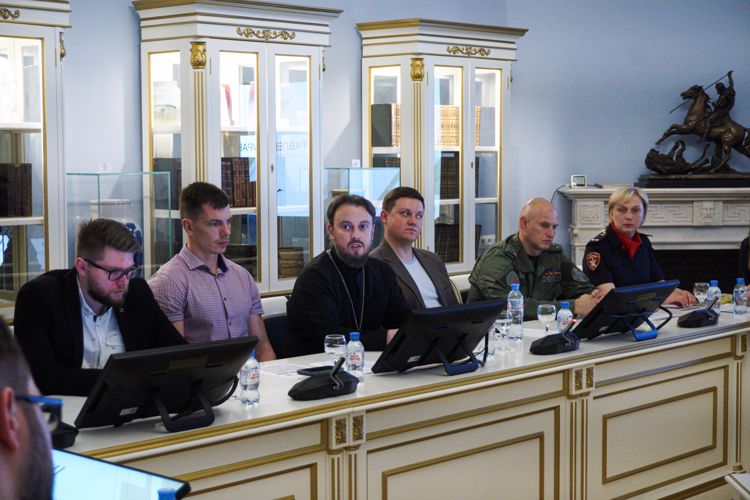 Представители ГУ Росгвардии приняли участие в заседании оргкомитета акции «Дни белых журавлей»