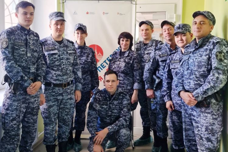 Петербургские росгвардейцы добровольно сдали кровь для пациентов городских больниц