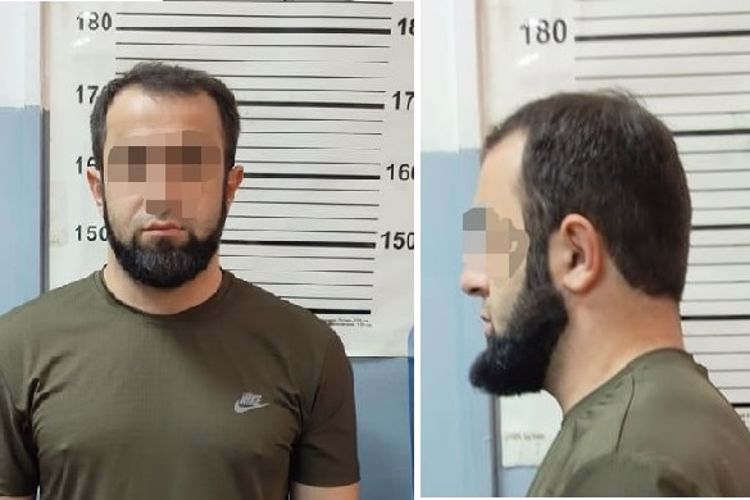 На площади Восстания сотрудники ОМОН по приметам задержали хулигана
