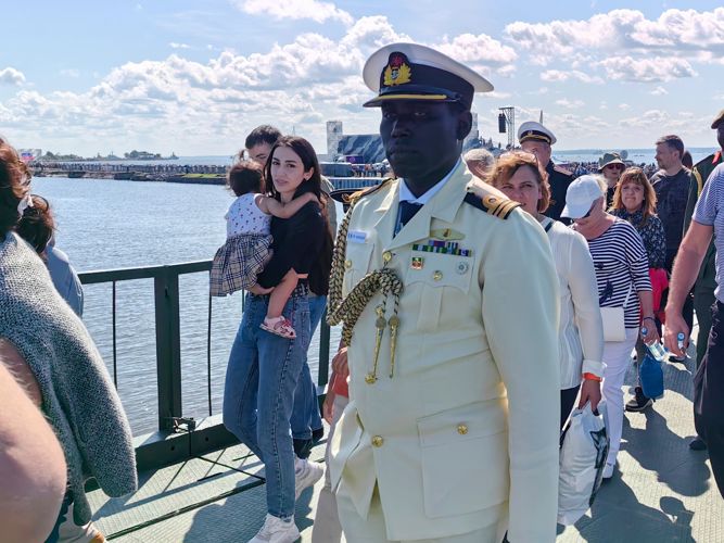 В Санкт-Петербурге подразделения Росгвардии обеспечили безопасность во время празднования Дня военно-морского флота России