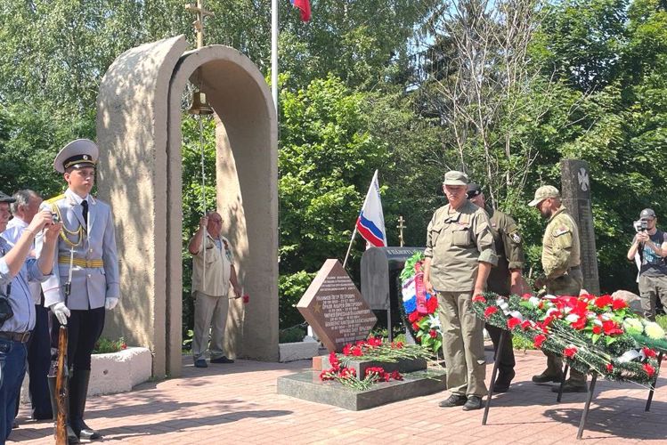 Во Всеволожске сотрудники Росгвардии приняли участие в мероприятии, посвященном Дню ветеранов боевых действий
