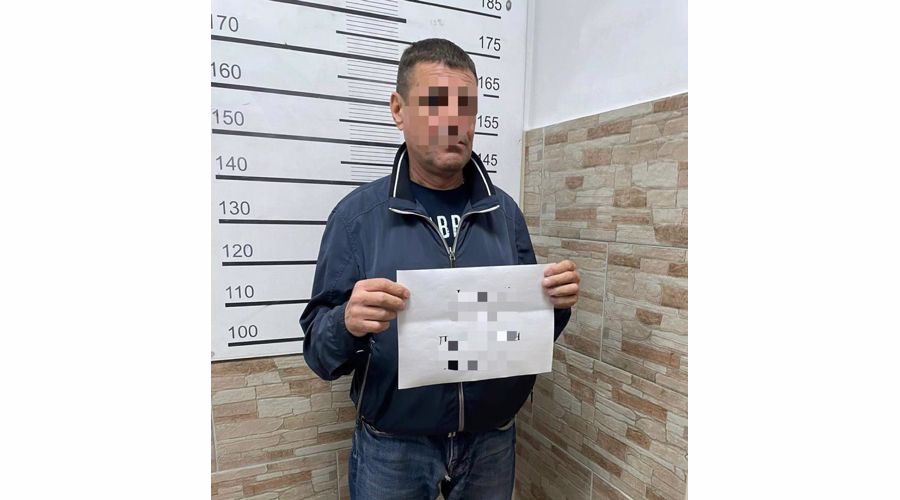 В Красногвардейском районе наряд Росгвардии задержал водителя иномарки, который попытался уехать с АЗС, не оплатив топливо