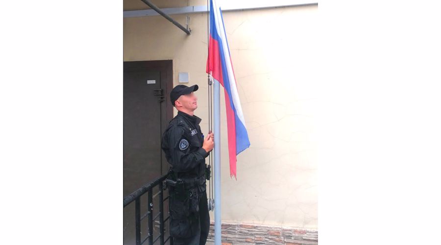 В ОМОН «Балтика» прошло торжественное мероприятие, посвящённое Дню Государственного флага Российской Федерации