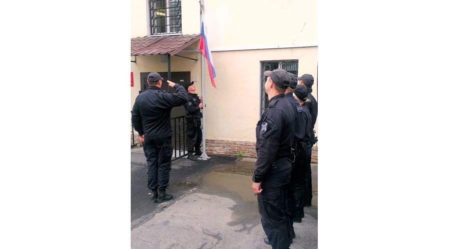 В ОМОН «Балтика» прошло торжественное мероприятие, посвящённое Дню Государственного флага Российской Федерации