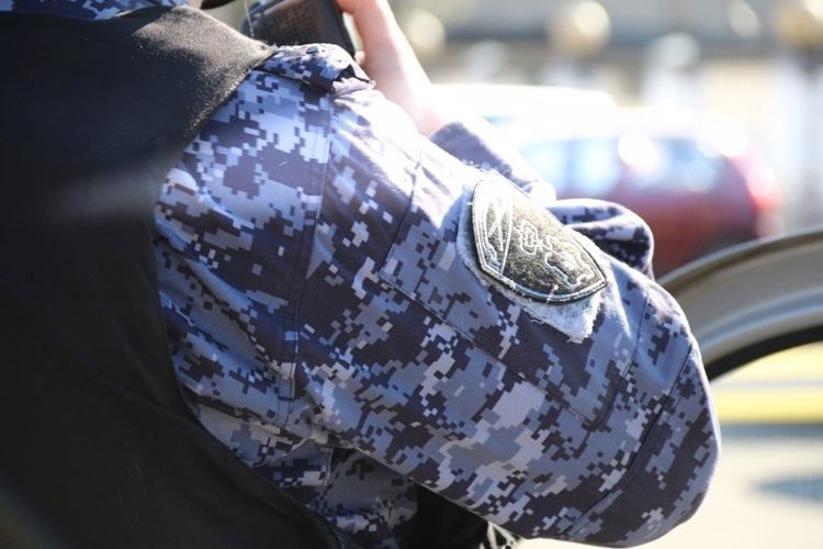 В Красногвардейском районе сотрудники Росгвардии и полиции обнаружили разыскиваемый автомобиль