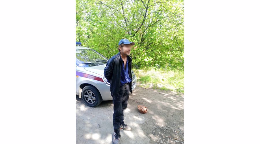В Петербурге наряд Росгвардии задержал правонарушителя, похитившего предметы XVIII века из раскопов на Охтинском мысу