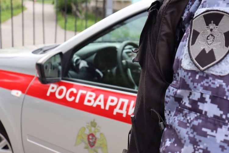 В Красногвардейском районе наряд Росгвардии задержал рецидивиста, пытавшегося скрыться на похищенном из магазина велосипеде