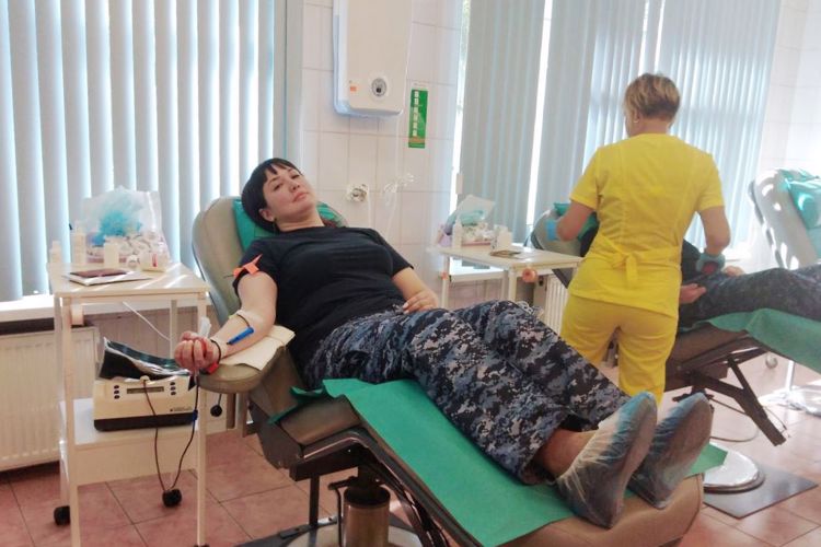 Сотрудники вневедомственной охраны Выборгского района сдали кровь для пациентов петербургских больниц