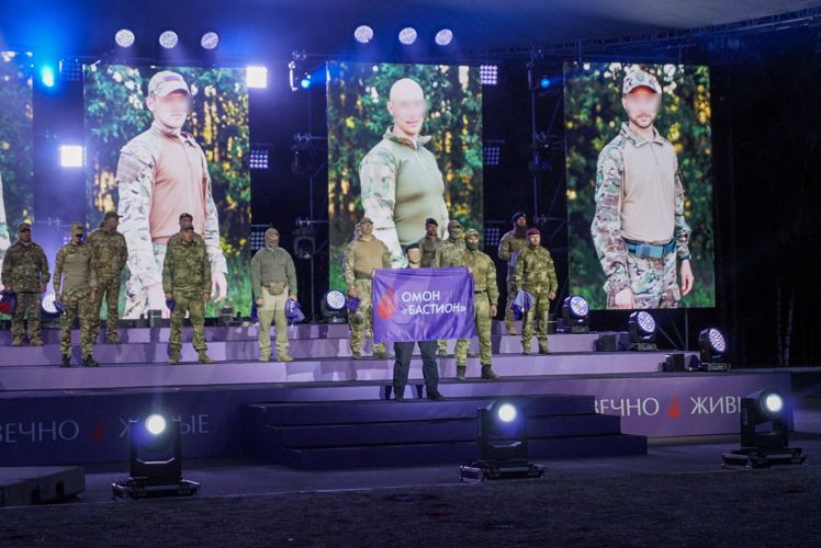 Представители ГУ Росгвардии приняли участие в церемонии открытия Всероссийских соревнований по практической стрельбе «Вечно живые»