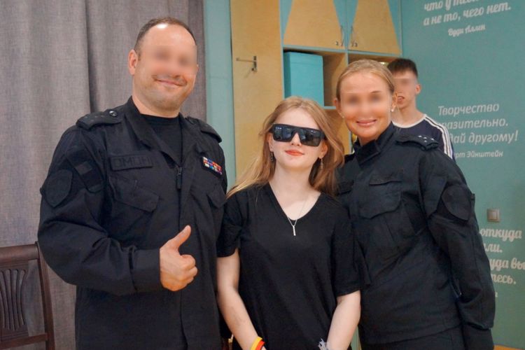 В Санкт-Петербурге сотрудники ОМОН "Бастион" посетили центр для детей-сирот и детей, оставшихся без попечения родителей
