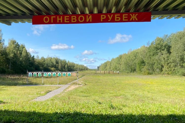 Сотрудники вневедомственной охраны Санкт-Петербурга и Ленинградской области приняли участие в чемпионате по служебному биатлону