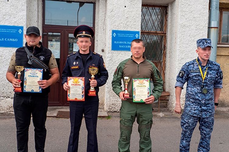Сотрудники вневедомственной охраны заняли I место на чемпионате ГУ Росгвардии по плаванию