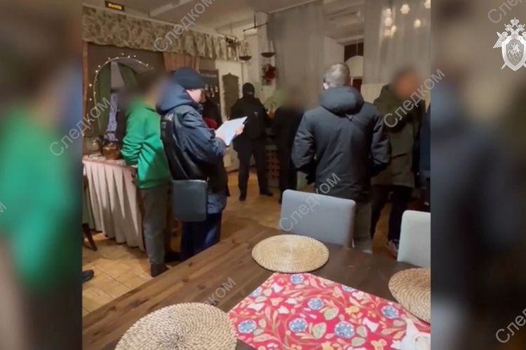 Cотрудники ОМОН Росгвардии обеспечили проведение следственно-оперативных мероприятий по уголовному делу о взятке сотруднику таможни