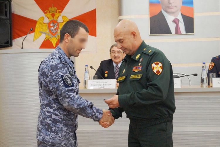 В Санкт-Петербурге командующий Северо-Западным округом Росгвардии поздравил личный состав территориального органа с днем образования