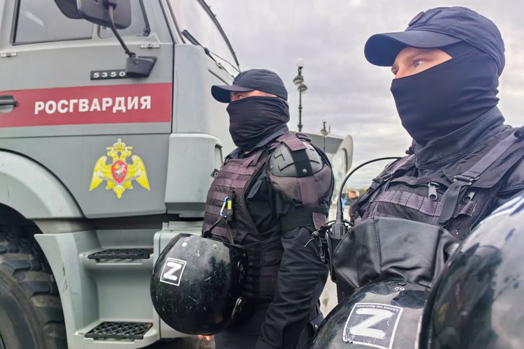 В Санкт-Петербурге подразделения Росгвардии обеспечили правопорядок во время футбольного матча «Зенит» - «Балтика»