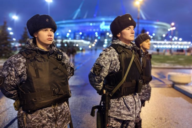 Сотрудники и военнослужащие Росгвардии обеспечили правопорядок при проведении спортивных мероприятий