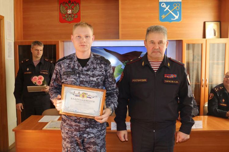 В отделе вневедомственной охраны Волховского района состоялось торжественное совещание, посвященное Дню образования службы